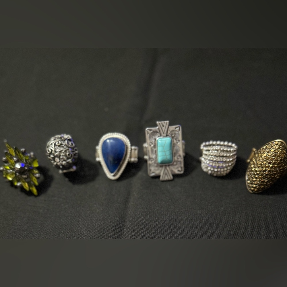 Elegant Silver and Blue Women's Ring Set